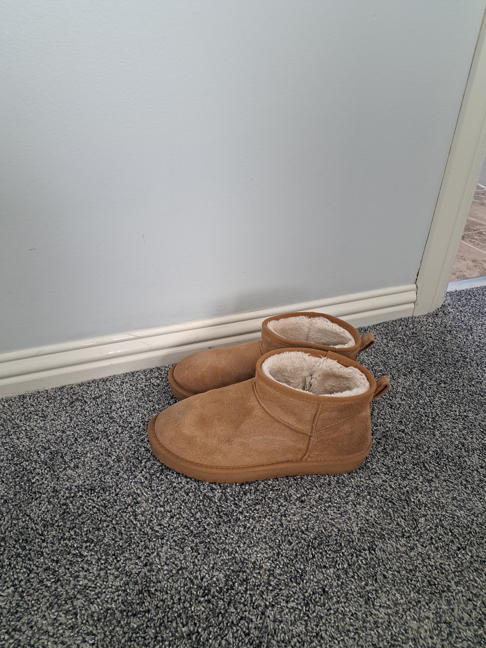 Ladies Cozy Genuine Suede Shearling Ankle Boots - Tan
